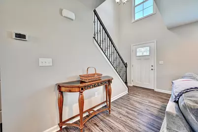 2402 Wernz Drive, Hebron, KY 41048 - Photo 8