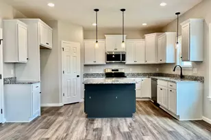 6167 Vintage Fleet Ln, Union, KY 41091 - Photo 2