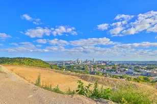 1191 Park Pointe Dr, Covington, KY 41011 - Photo 2