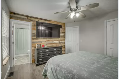 263 Redwood Drive, Dry Ridge, KY 41035 - Photo 10