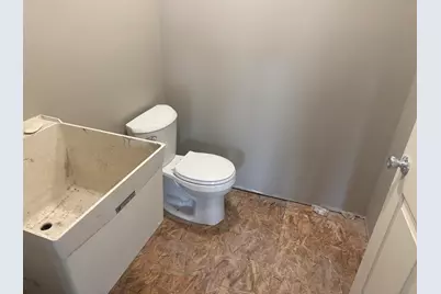 7730 Us-42 #D, Florence, KY 41042 - Photo 8