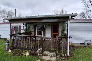 4693 Robinson Union Rd, Cynthiana, KY 41031 - Photo 2