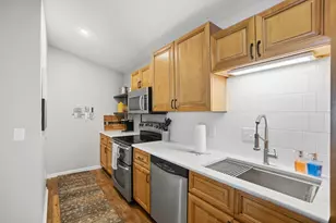 42 Rio Grande Cir, Florence, KY 41042 - Photo 8