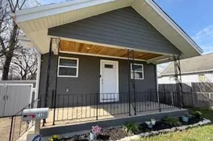 712 Bedinger St, Elsmere, KY 41018 - Photo 1