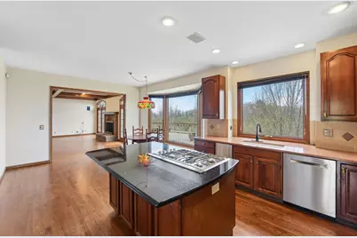 1 Colonel Pointe Drive, Newport, KY 41076 - Photo 12