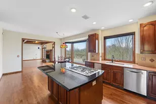 1 Colonel Pointe Dr, Wilder, KY 41076 - Photo 12