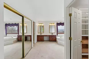 1 Colonel Pointe Dr, Wilder, KY 41076 - Photo 24