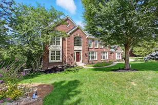 1 Colonel Pointe Dr, Wilder, KY 41076 - Photo 1