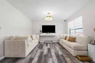 1903 Farmhouse Way, Florence, KY 41042 - Photo 8