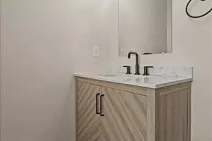 1402 Scott St, Covington, KY 41011 - Photo 18