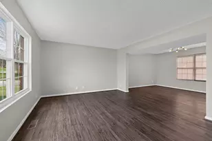 298 Fairway Dr, Dry Ridge, KY 41035 - Photo 2