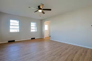 419 Foster Ave, Florence, KY 41042 - Photo 6