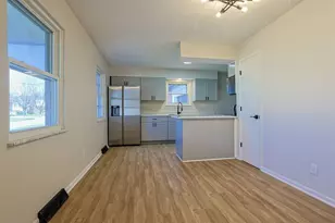 419 Foster Ave, Florence, KY 41042 - Photo 8