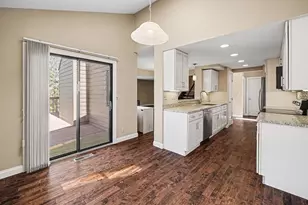 7002 Nob Hill Dr, Fort Thomas, KY 41075 - Photo 8