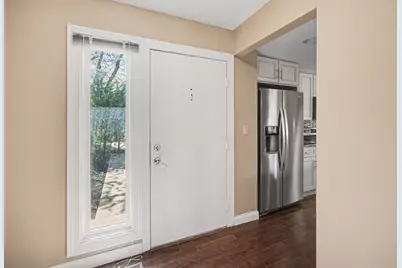 7002 Nob Hill Drive, Fort Thomas, KY 41075 - Photo 4