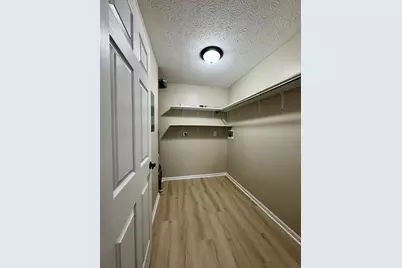 410 Lakeview Drive #11, Wilder, KY 41071 - Photo 14