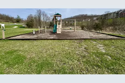 410 Lakeview Drive #11, Wilder, KY 41071 - Photo 50