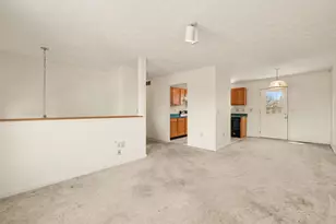 395 Barley Cir, Crittenden, KY 41030 - Photo 2