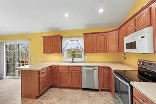 6251 Baymiller Ln, Burlington, KY 41005 - Photo 6