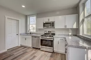 326 E 33rd St, Latonia, KY 41015 - Photo 10