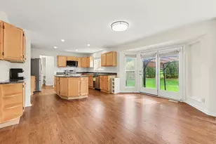 1822 Mountainview Ct, Florence, KY 41042 - Photo 10