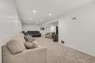 7513 Roxbury, Florence, KY 41042 - Photo 24