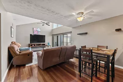 102 Winding Way #A, Covington, KY 41011 - Photo 8