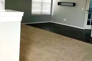 422 Breezewood Ct, Ludlow, KY 41016 - Photo 6