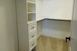 422 Breezewood Ct, Ludlow, KY 41016 - Photo 16