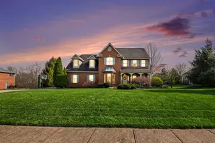 1695 Grandview Dr, Hebron, KY 41048 - Photo 2