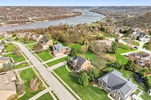 1695 Grandview Dr, Hebron, KY 41048 - Photo 38