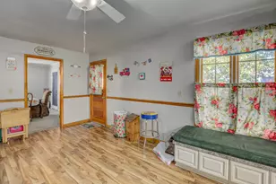 711 Maple Ave, Falmouth, KY 41040 - Photo 10