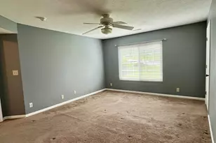 2123 Clareglen Dr, Crescent Springs, KY 41017 - Photo 8