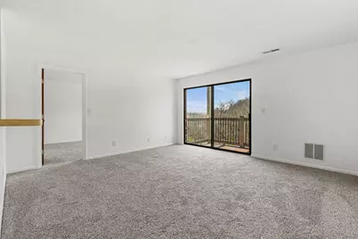 12 Woodland Hills Drive #6, Southgate, KY 41071 - Photo 4