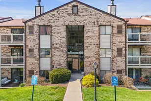 12 Woodland Hills Dr, Southgate, KY 41071 - Photo 1