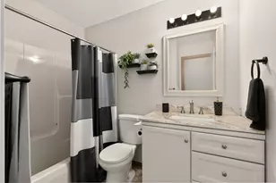 1490 Clovernook Dr, Elsmere, KY 41018 - Photo 16