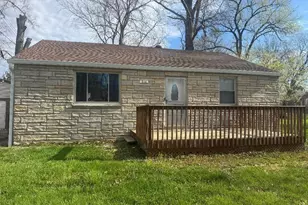 209 W 3rd St, Silver Grove, KY 41085 - Photo 1