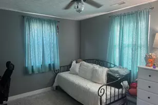 209 W 3rd St, Silver Grove, KY 41085 - Photo 16