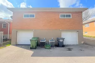 106 Highland Ave, Fort Mitchell, KY 41017 - Photo 2