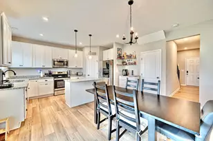 1382 Meadowrun Ln, Independence, KY 41051 - Photo 12