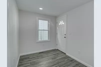 930 York Street, Covington, KY 41011 - Photo 2