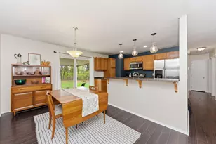 126 Honeysuckle Dr, Florence, KY 41042 - Photo 6