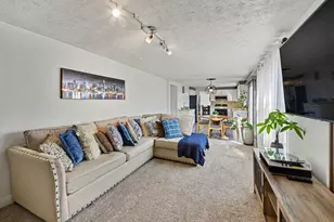 9 Sandstone Ct, Florence, KY 41042 - Photo 6