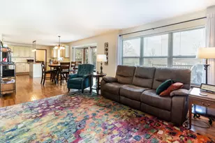 8431 Woodcreek Dr, Florence, KY 41042 - Photo 10