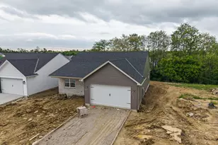 126 Belmont Ct, Williamstown, KY 41097 - Photo 2