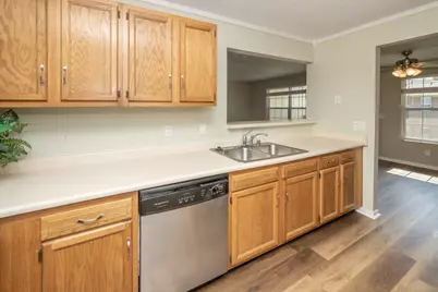 18 Highland Meadows Circle #7, Highland Heights, KY 41076 - Photo 6