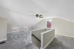 209 E 8th St, Newport, KY 41071 - Photo 32