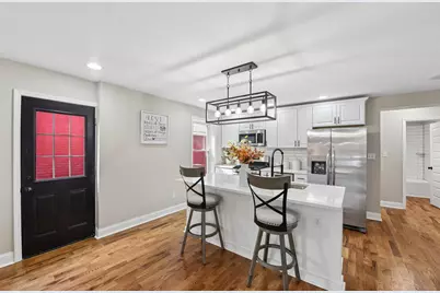 209 E 8th Street, Newport, KY 41071 - Photo 6