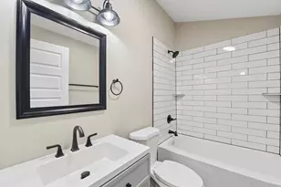 209 E 8th St, Newport, KY 41071 - Photo 18