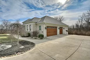 2567 Lona Ln, Union, KY 41091 - Photo 4